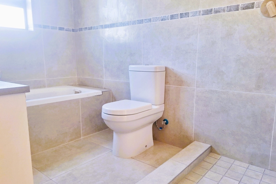 3 Bedroom Property for Sale in Shelley Point Western Cape